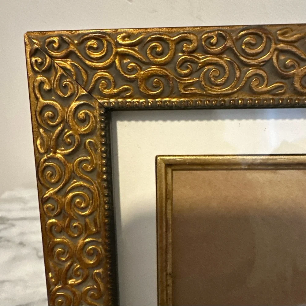 Ornate Gold Swirl Picture Frame box style fits 4x4” photo